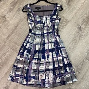 Nine West sz. 2 a-line dress purple navy abstract beautiful retro-style